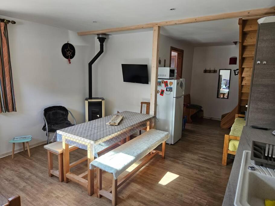 Chalet T3 Duplex Neuf Névache Exteriér fotografie